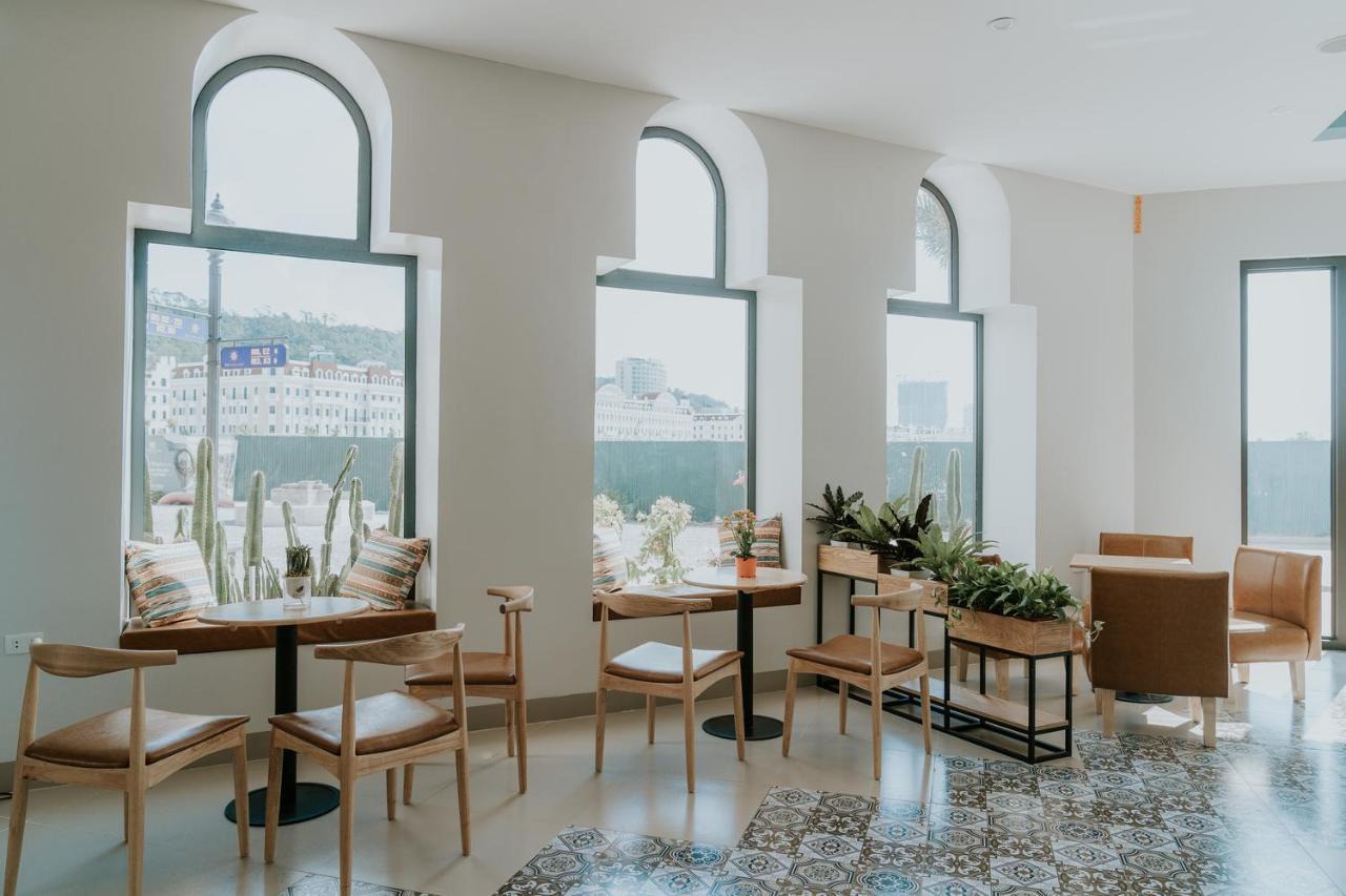 Le Cactus Hotel Ha Long Buitenkant foto